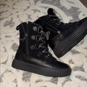 Pajar Black Winter Boots with Fur Lining